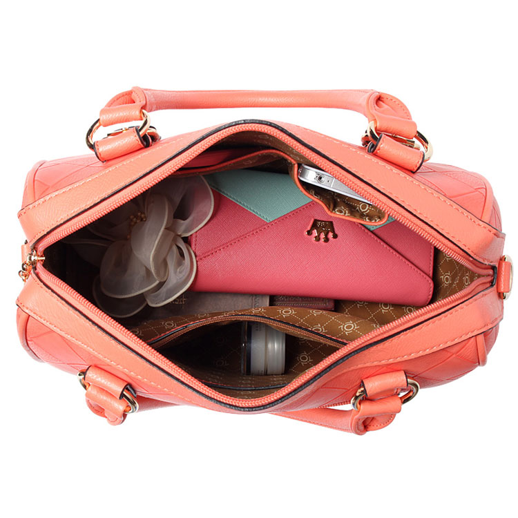 Nice Pink Embossed Handbag & Shoulder Bag on Luulla