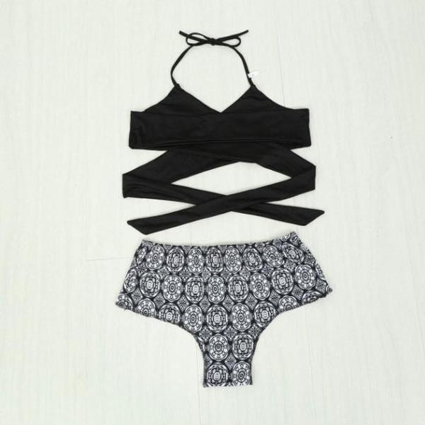 Halter Straps Irregular Printing Bikini Swimwear For Wommen on Luulla